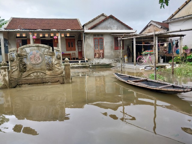 Thừa Thiên – Huế: Nâng cấp cảnh báo rủi ro thiên tai do mưa lớn, lốc sét - Ảnh 1.