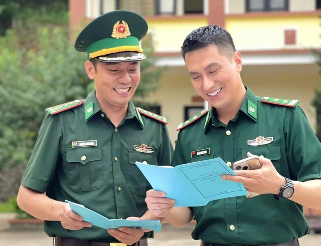 DV Việt Bắc chia tay đoàn phim Cuộc chiến không giới tuyến - Ảnh 1.
