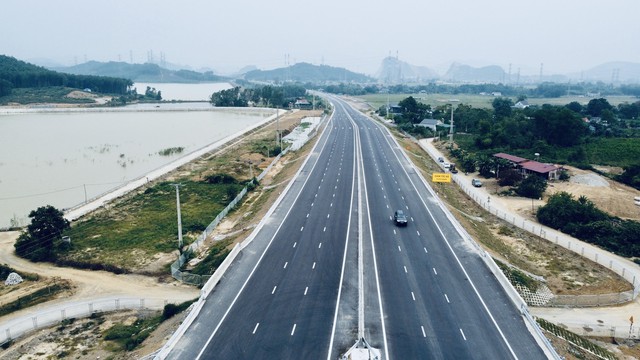 Chính thức khai thác cao tốc Quốc lộ 45 - Nghi Sơn và Nghi Sơn - Diễn Châu - Ảnh 6.