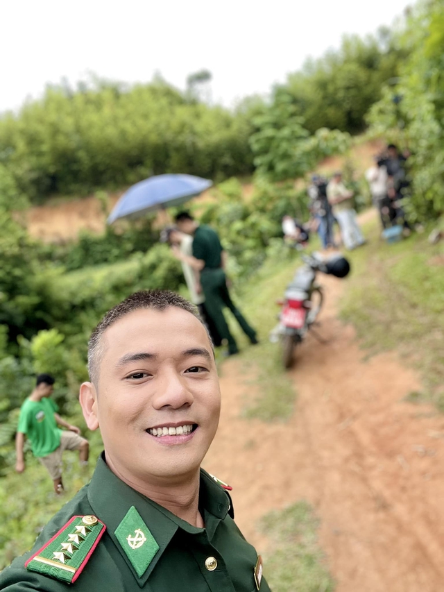 Việt Bắc hài hước trong phim Cuộc chiến không giới tuyến - Ảnh 7.