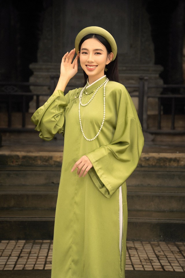 Hoa hậu Thùy Tiên mặc cổ phục quảng bá hình ảnh phụ nữ Việt - Ảnh 1.