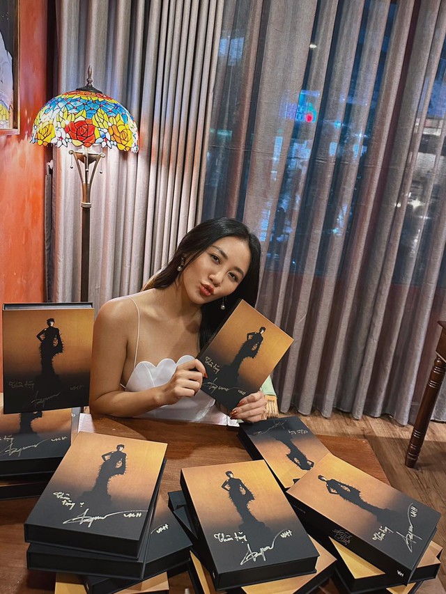Diễn viên Kim Oanh hé lộ bạn trai mới, Văn Mai Hương ra mắt album - Ảnh 2.
