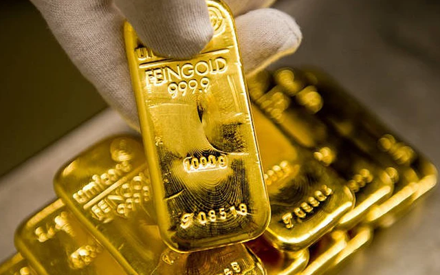 Giá vàng tăng vọt 1 triệu đồng một lượng - Ảnh 1.
