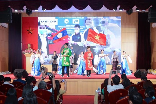 Khai mạc Cuộc thi hùng biện tiếng Việt cho lưu học sinh nước ngoài năm 2023 - Ảnh 2.