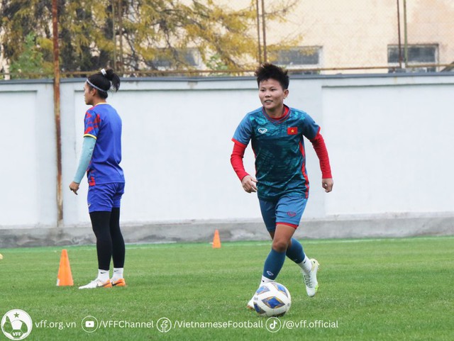 ĐT nữ Việt Nam tự tin, tích cực tập luyện hướng tới trận đấu gặp Ấn Độ - Ảnh 2.