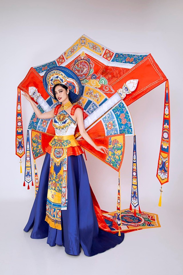 Nông Thúy Hằng giành ngôi vị Á hậu 2 của Hoa hậu Hữu nghị quốc tế 2023 - Ảnh 1.