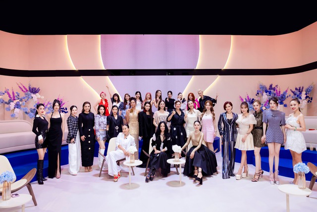 Ấn tượng 30 nữ nghệ sĩ tham gia Chị đẹp đạp gió rẽ sóng mùa đầu tiên - Ảnh 2.