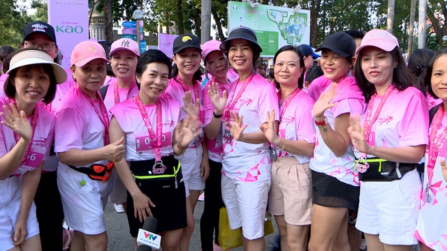 TP Hồ Chí Minh: Hơn 5.000 người chạy tiếp sức bệnh nhân ung thư - Ảnh 2.