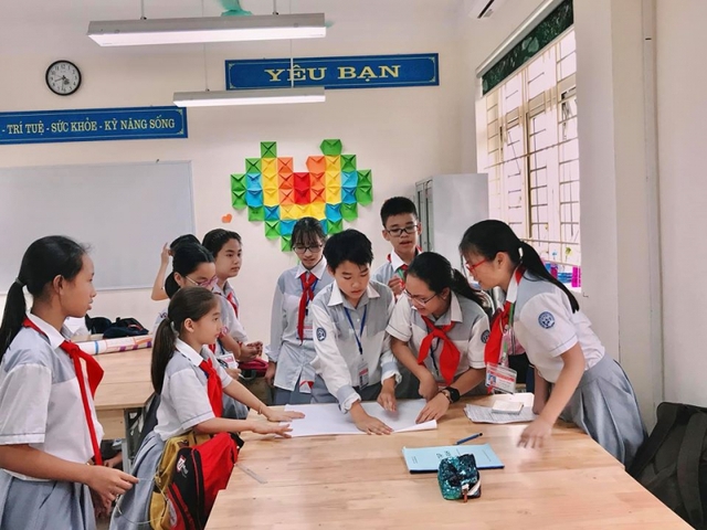 Huyện Thanh Trì tạm dừng dạy liên kết trong trường học  - Ảnh 1.