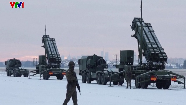 Ba Lan triển khai hệ thống phòng thủ tên lửa - Ảnh 1.