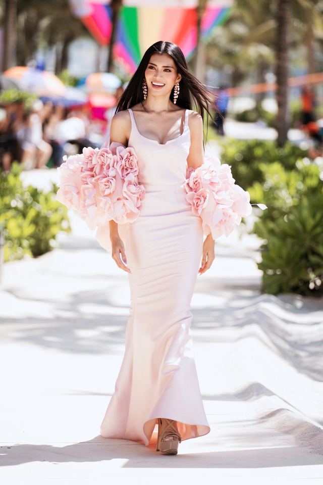 Hoa hậu Hòa bình Quốc tế 2023: Hơn 70 thí sinh thế giới trình diễn thời trang tại Hạ Long - Ảnh 11.