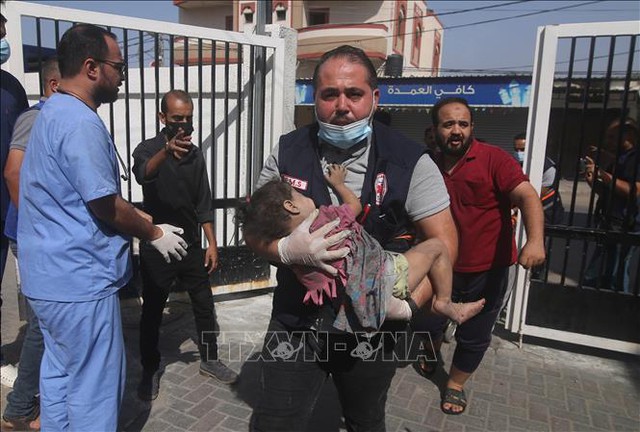 WHO cảnh báo nguy cơ xảy ra thảm họa y tế ở Dải Gaza - Ảnh 1.