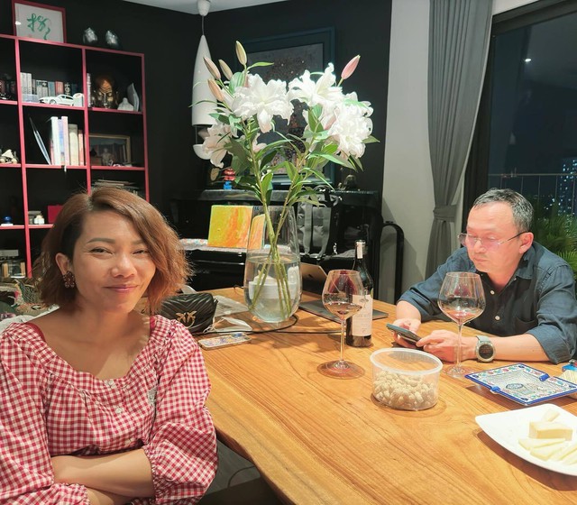 Diva Hồng Nhung về thăm nhà, Khả Ngân hội ngộ người tình màn ảnh   - Ảnh 4.