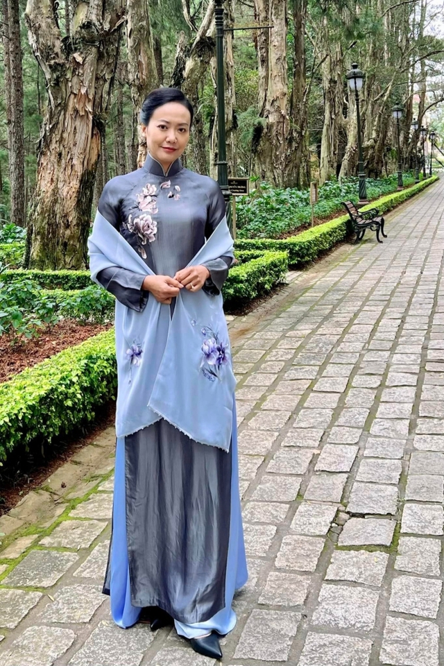 Diva Hồng Nhung về thăm nhà, Khả Ngân hội ngộ người tình màn ảnh   - Ảnh 7.