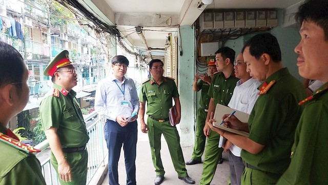 TP Hồ Chí Minh: Tổng kiểm tra an toàn phòng cháy tại các trụ sở cơ quan - Ảnh 1.
