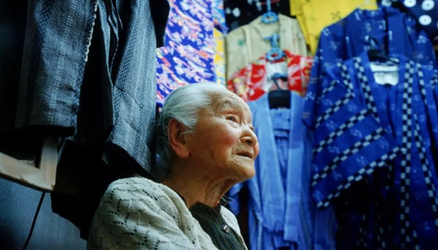 Bí quyết ăn uống giúp cụ bà ở vùng đất Blue zones sống thọ 104 tuổi - Ảnh 1.