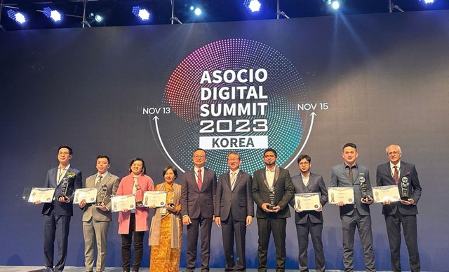 Đại diện Việt Nam thắng lớn tại giải thưởng quốc tế ASOCIO 2023 - Ảnh 1.
