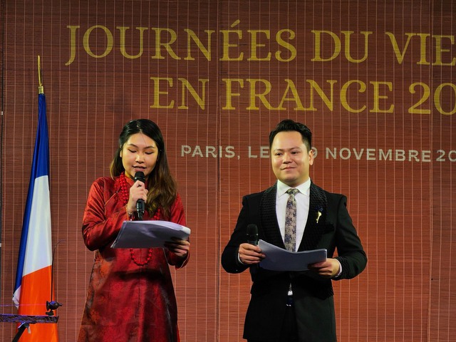 Nghệ sĩ trẻ mang Ví, Giặm đến Ngày Văn hóa Việt Nam tại Pháp - Ảnh 2.