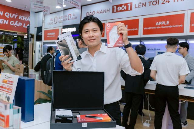 Trong làn sóng giá rẻ, Di động Việt liên tục tăng trưởng doanh số - Ảnh 2.