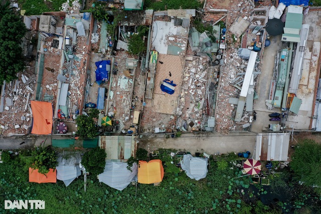 TP Hồ Chí Minh: Hàng trăm căn nhà xây trên đất nông nghiệp phải đập bỏ - Ảnh 1.