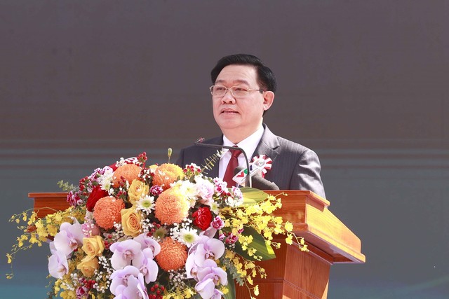 Chủ tịch Quốc hội Vương Đình Huệ dự Lễ kỷ niệm 60 năm xây dựng và phát triển Học viện Tài chính - Ảnh 4.