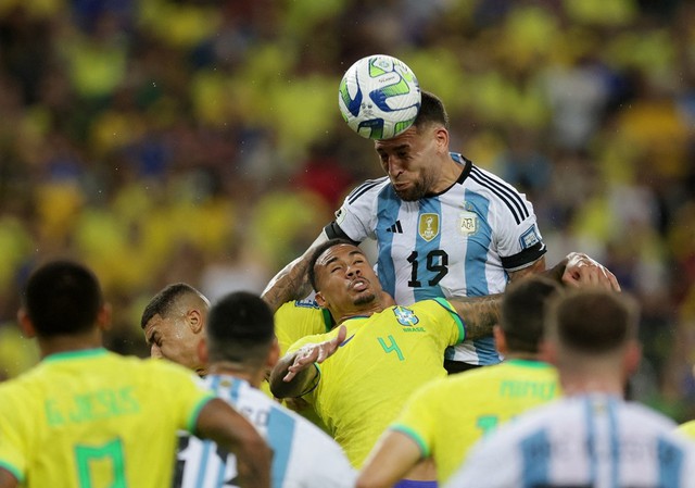 Argentina thắng tối thiểu Brazil ngay trên sân khách | Vòng loại World Cup 2026 khu vực Nam Mỹ   - Ảnh 1.