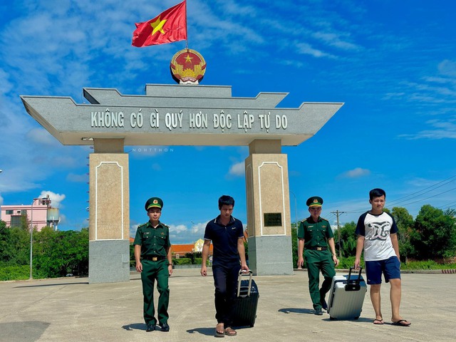 Kiên Giang: Giải cứu 2 công dân bị lừa bán sang Campuchia - Ảnh 1.