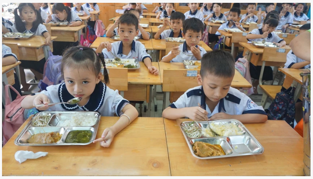 6 trường học tại TP Thủ Đức tổ chức lại bữa ăn bán trú - Ảnh 1.
