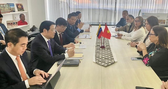 Việt Nam - Venezuela trao đổi kinh nghiệm xây dựng Đảng - Ảnh 2.