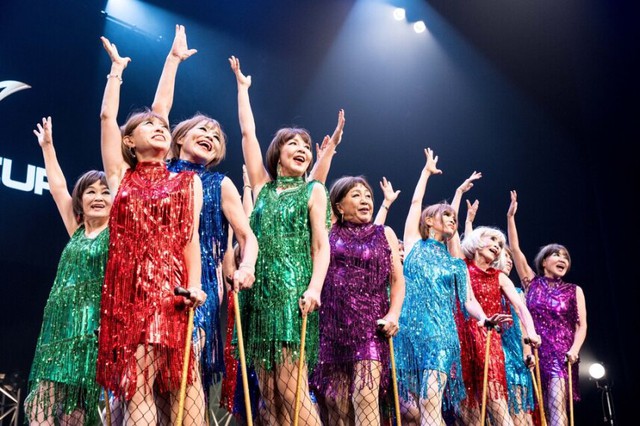 Nhóm nhảy cao tuổi siêu ngầu FOREVER CHANCE! của Nhật Bản mong đem lại niềm vui cho khán giả Việt Nam - Ảnh 1.