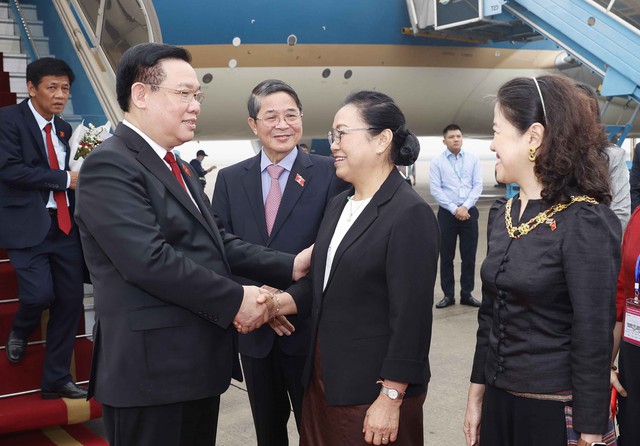 Chủ tịch Quốc hội Vương Đình Huệ kết thúc tốt đẹp chuyến công tác tới Lào và Thái Lan - Ảnh 2.