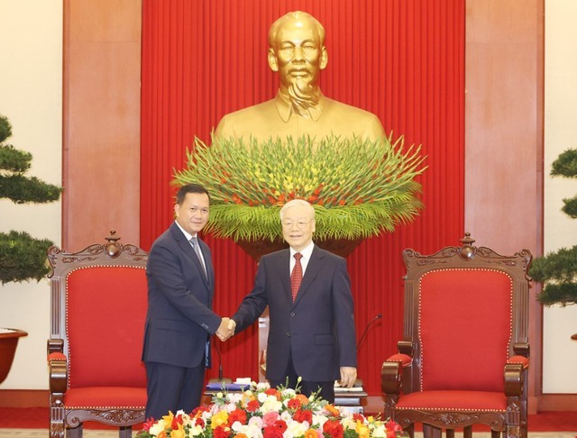 Tổng Bí thư Nguyễn Phú Trọng tiếp Thủ tướng Campuchia Samdech Hun Manet - Ảnh 1.