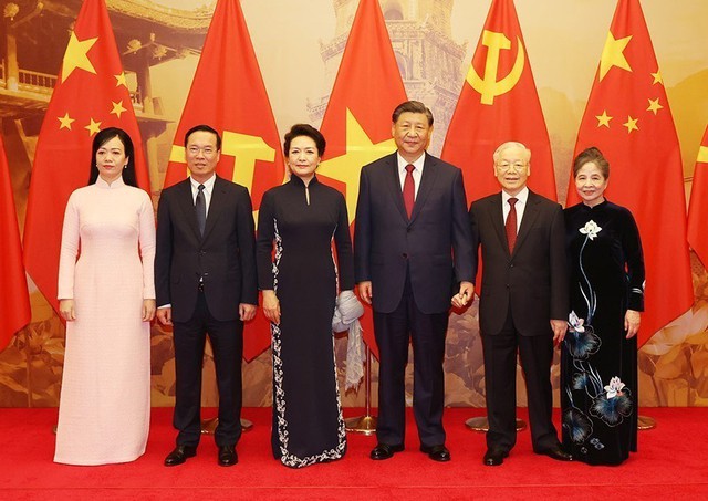 Chiêu đãi trọng thể chào mừng Tổng Bí thư, Chủ tịch nước Trung Quốc Tập Cận Bình và Phu nhân - Ảnh 2.