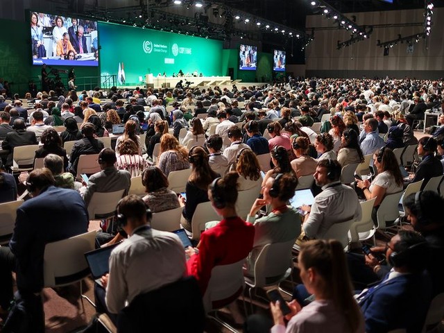 COP28: Tiền đề mới cho cuộc chiến chống biến đổi khí hậu - Ảnh 1.
