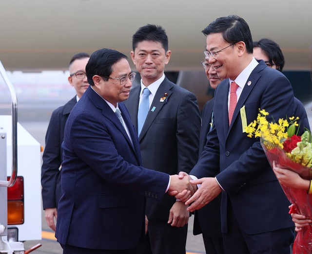 Thủ tướng Phạm Minh Chính tới Tokyo, bắt đầu chuyến công tác tại Nhật Bản - Ảnh 2.