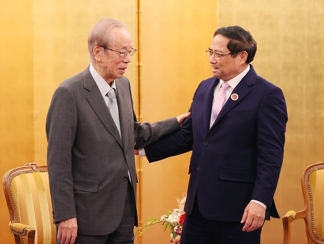 Thủ tướng Phạm Minh Chính tiếp cựu Thủ tướng Nhật Bản Fukuda Yasuo - Ảnh 1.