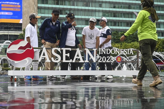 ASEAN thúc đẩy hợp tác kinh tế số, kinh tế xanh - Ảnh 1.