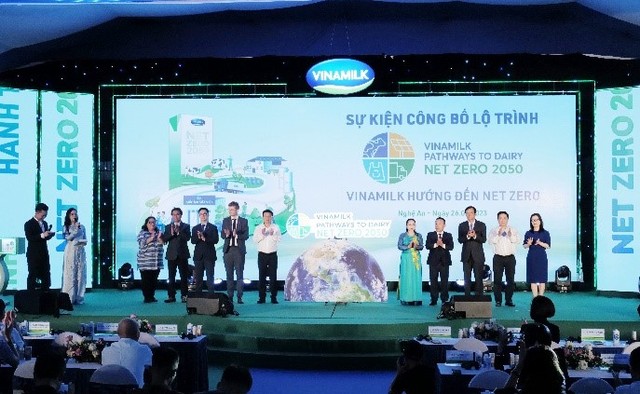 Vinamilk được vinh danh Doanh nghiệp đạt chuẩn văn hóa kinh doanh Việt Nam - Ảnh 4.