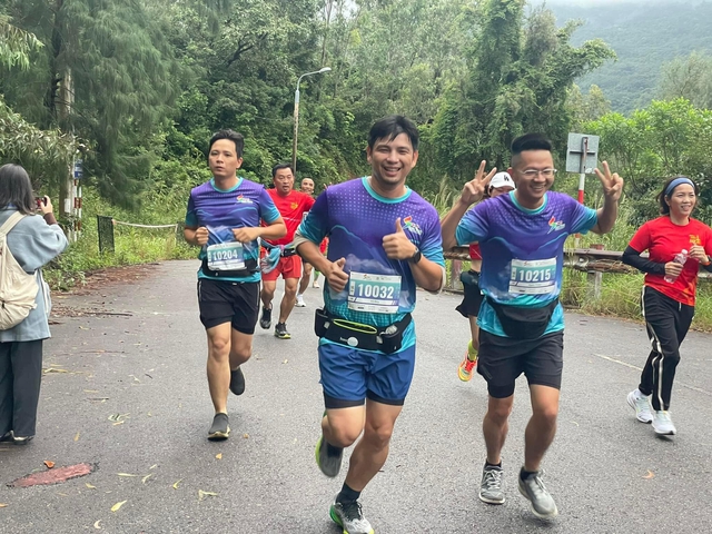 1.500 vận động viên tham gia Giải chạy VTV8 - Thử thách Sơn Trà 2023 - Ảnh 1.