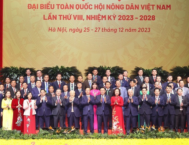 Tổng Bí thư Nguyễn Phú Trọng: Hướng mạnh về cơ sở, khơi dậy ý chí, khát vọng của nông dân - Ảnh 1.