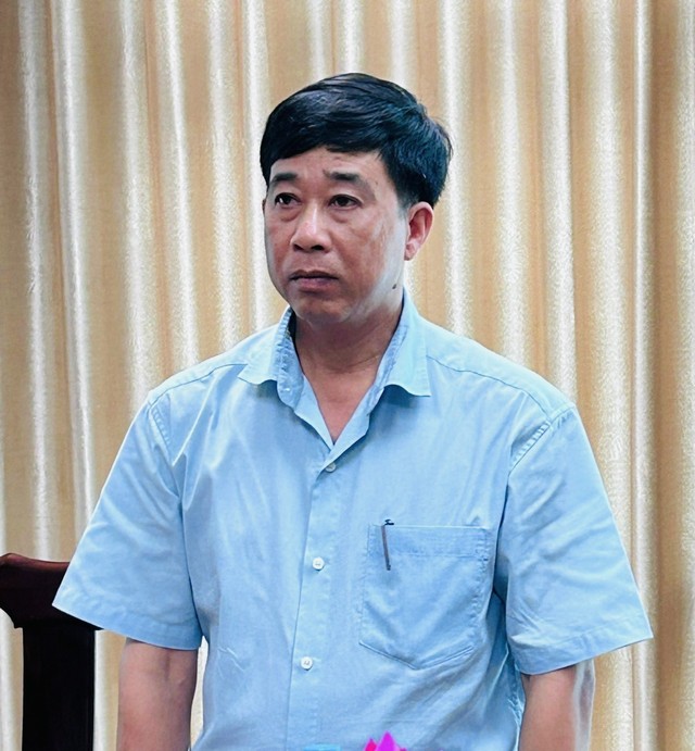 Khởi tố bị can, bắt tạm giam nguyên Phó Chủ tịch UBND huyện Vĩnh Thạnh (Cần Thơ) - Ảnh 2.
