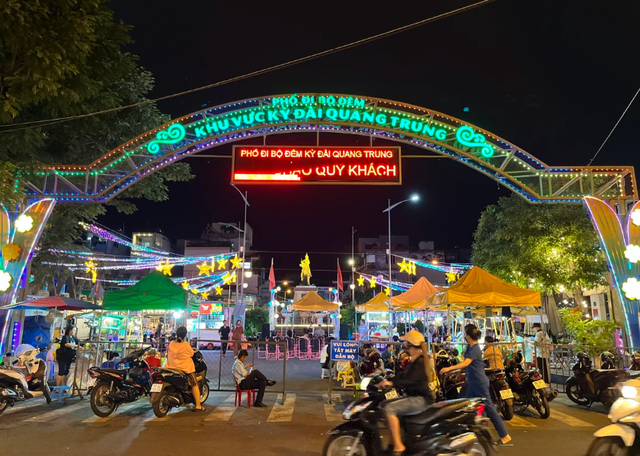 TP Hồ Chí Minh phát triển kinh tế đêm vùng ven - Ảnh 1.