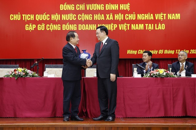 Tạo đột phá trong thương mại đầu tư Việt-Lào - Ảnh 3.