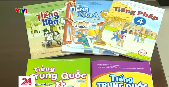 Học sinh tiểu học có thể lựa chọn học 1 trong 7 ngoại ngữ - Ảnh 1.