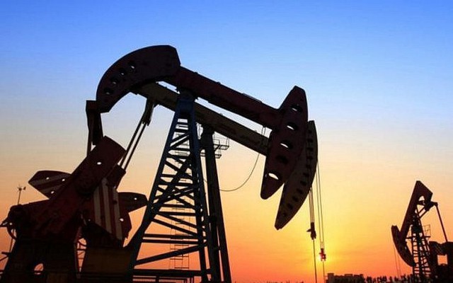 Vì sao OPEC+ cắt giảm sản lượng mà giá dầu vẫn giảm? - Ảnh 1.