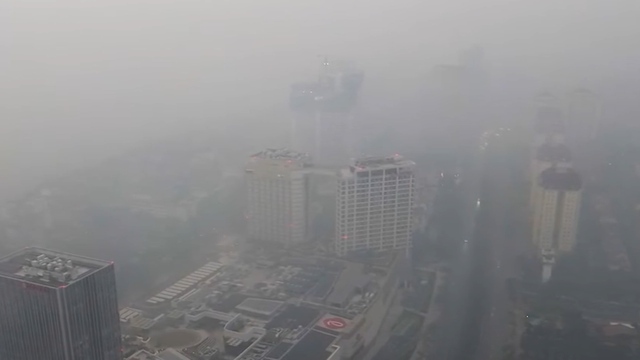 Hà Nội đang trong những ngày ô nhiễm không khí nặng - Ảnh 3.