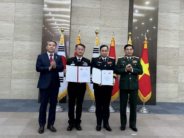 Tăng cường hợp tác quốc phòng Việt-Hàn - Ảnh 2.
