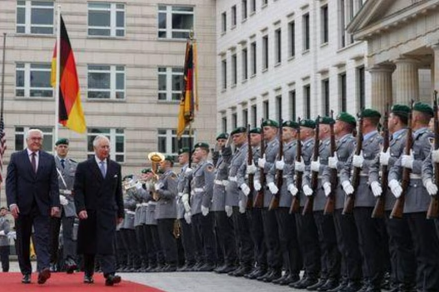 Vua Charles thăm Đức trong chuyến công du nước ngoài đầu tiên trên cương vị Quân vương - Ảnh 3.