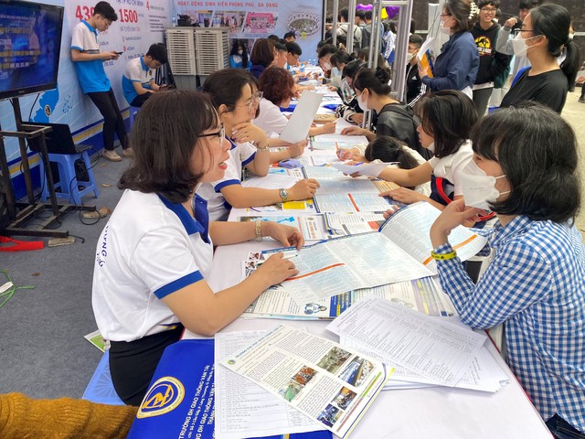 Đại học Bách khoa Hà Nội mở cổng đăng ký thi thử kỳ thi đánh giá tư duy - Ảnh 1.