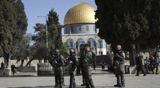 Israel cấm người không theo đạo Hồi đến đền thờ Al-Aqsa trong tháng lễ Ramadan - Ảnh 1.